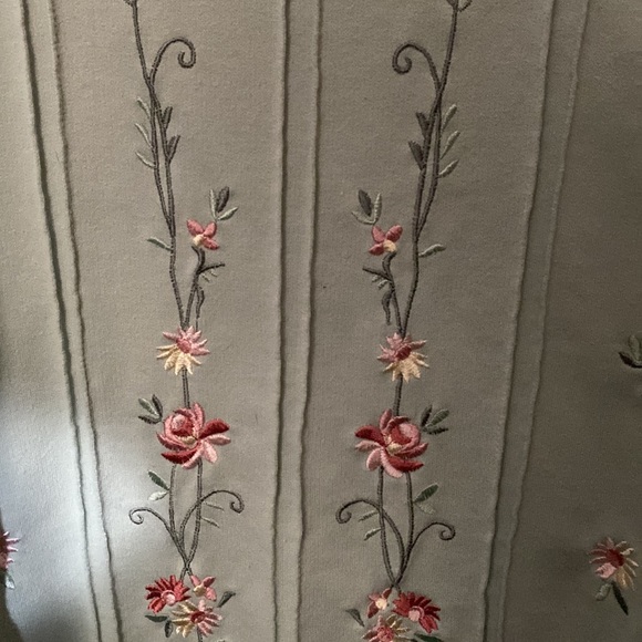 Flower long sleeve - Picture 2 of 4